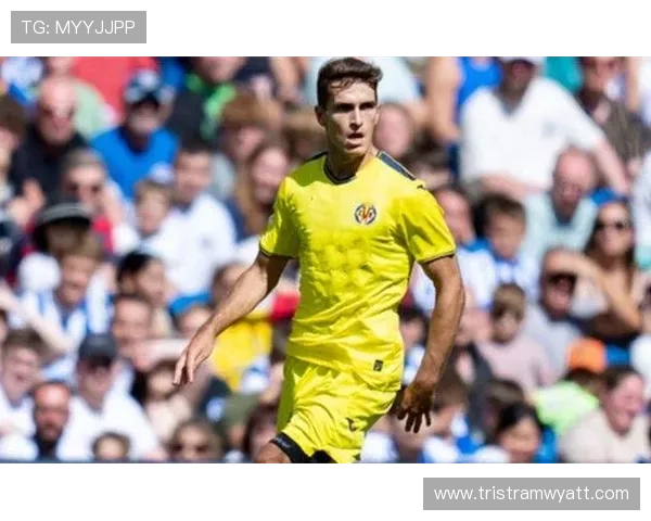 西甲比利亚雷亚尔小城主场表现稳健，近期战绩持续提升