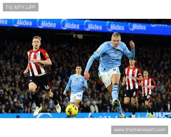 哈兰德对阵英超豪门数据解析：强强对话表现是否稳定