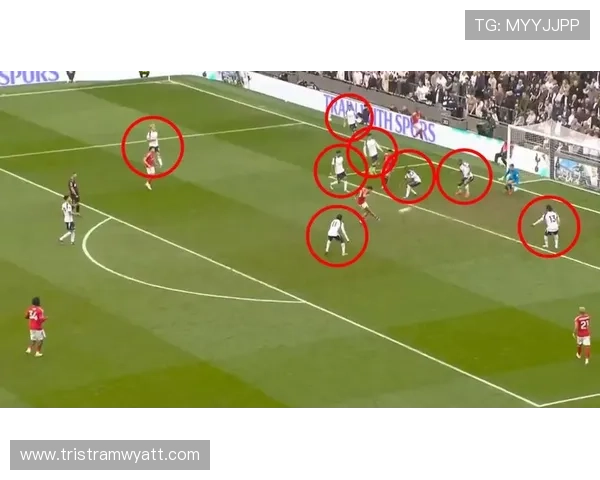 热刺中场连接从推进到失控的阶段性变化，是否对球队整体表现构成挑战